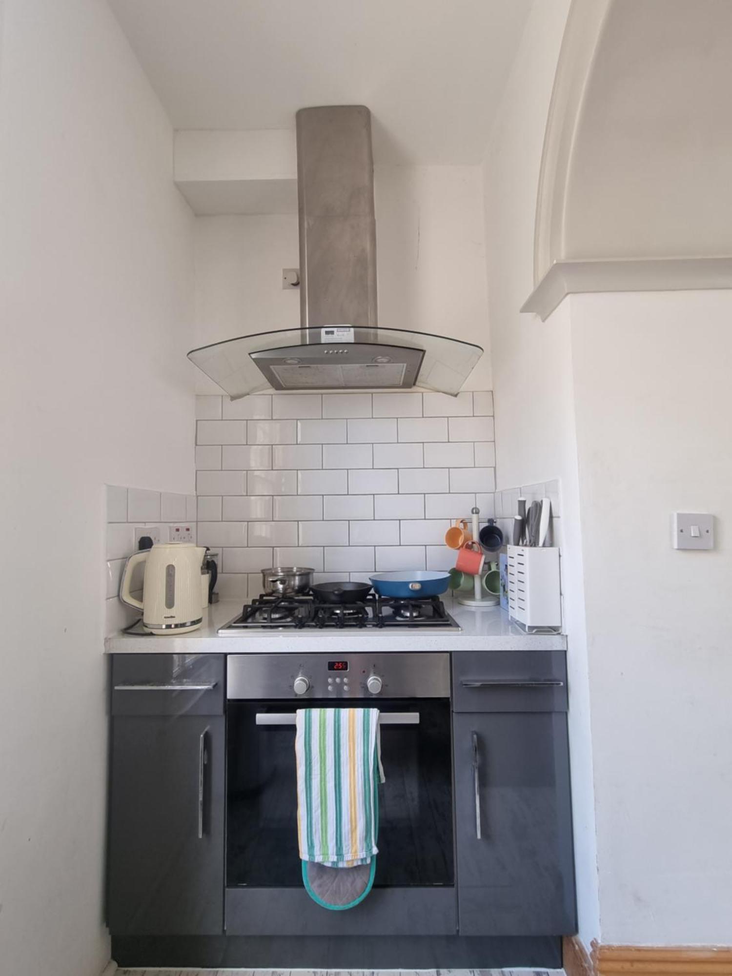 Entire Apartment By City Centre & Harbourside ブリストル エクステリア 写真